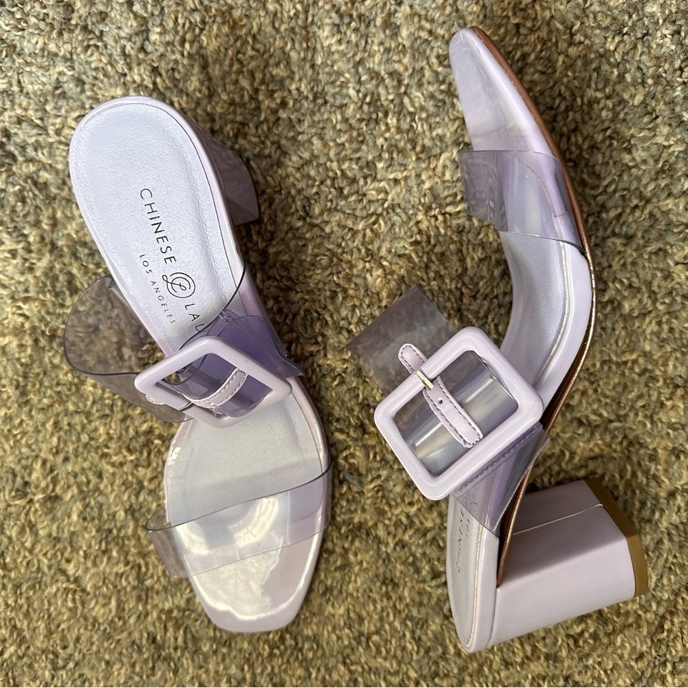 Nordstrom Chinese Laundry Yippy Sandal Purple Patent Clear Buckle Size 38.5 or 8 - Picture 2 of 5